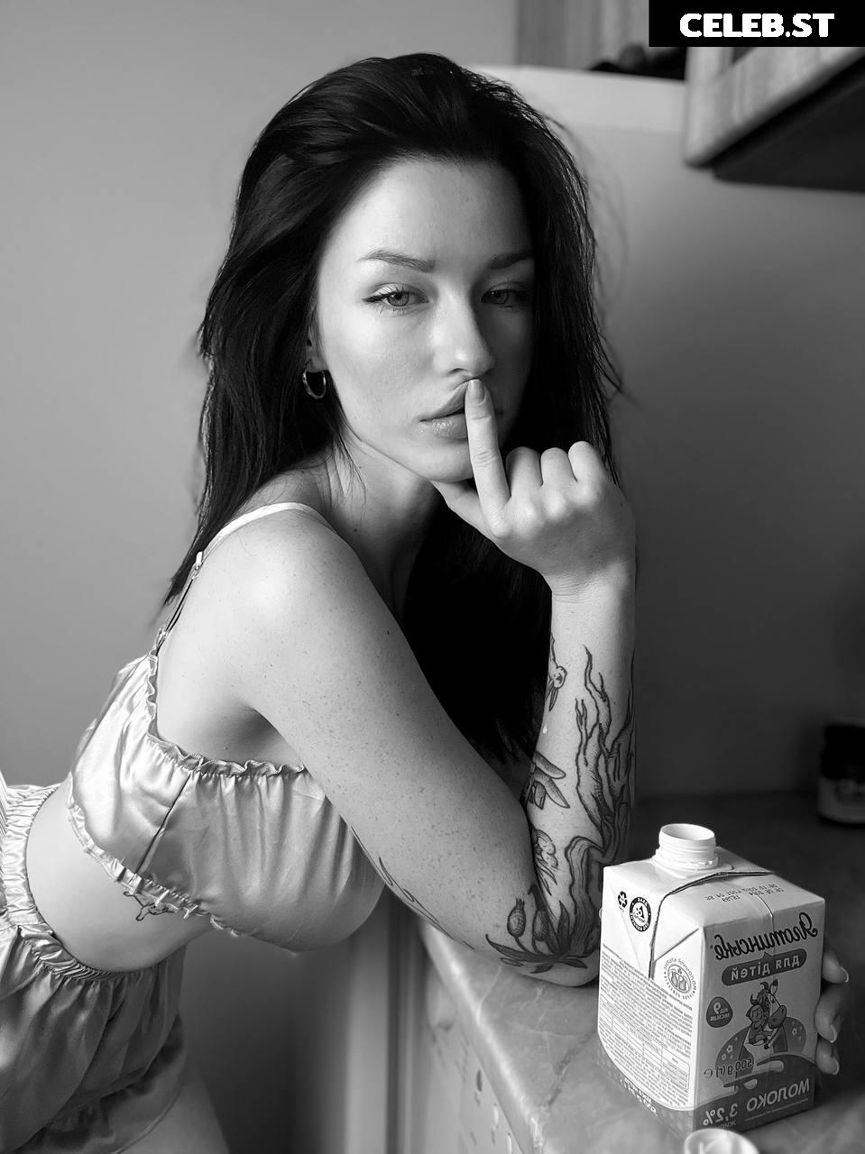 Innervus | Sun_in_a_fog | Anna Image 3494981