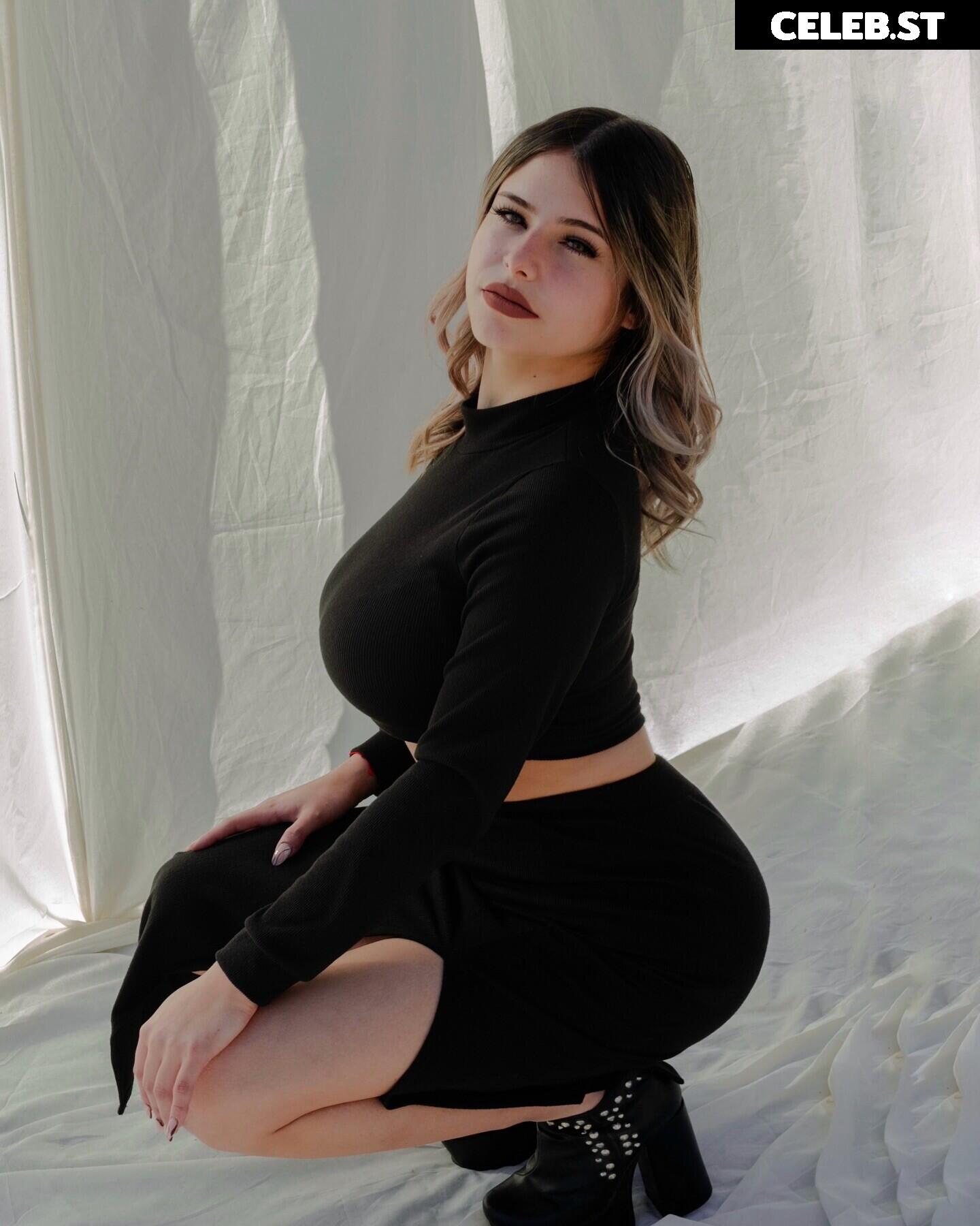 Abril Perez / 0abriilperez / 0abrilperez 🇦🇷 Image 3491895