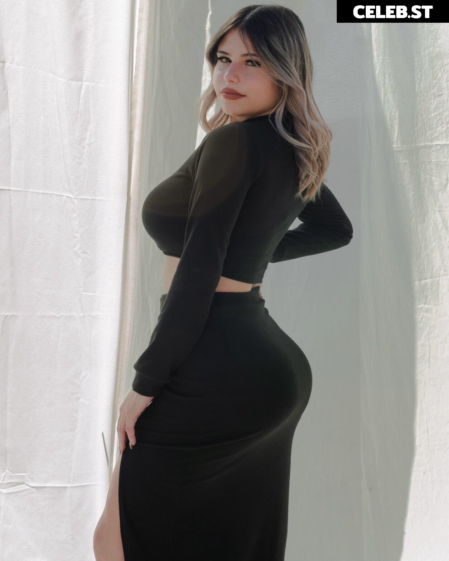 Abril Perez / 0abriilperez / 0abrilperez 🇦🇷 Image 3491842