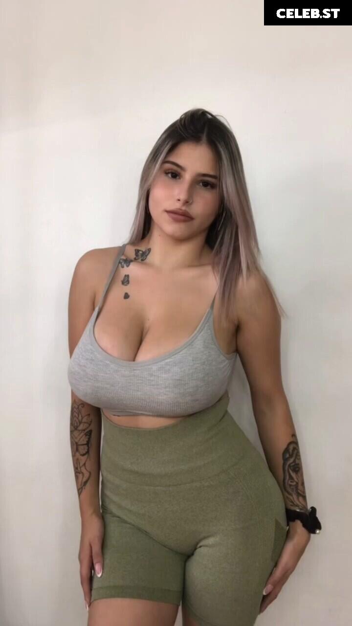 Abril Perez / 0abriilperez / 0abrilperez 🇦🇷 Image 3491864