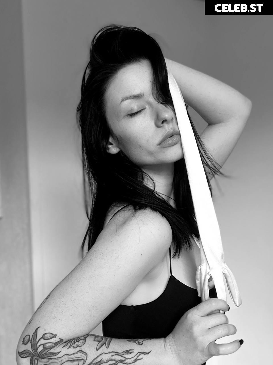 Innervus | Sun_in_a_fog | Anna Image 3491631