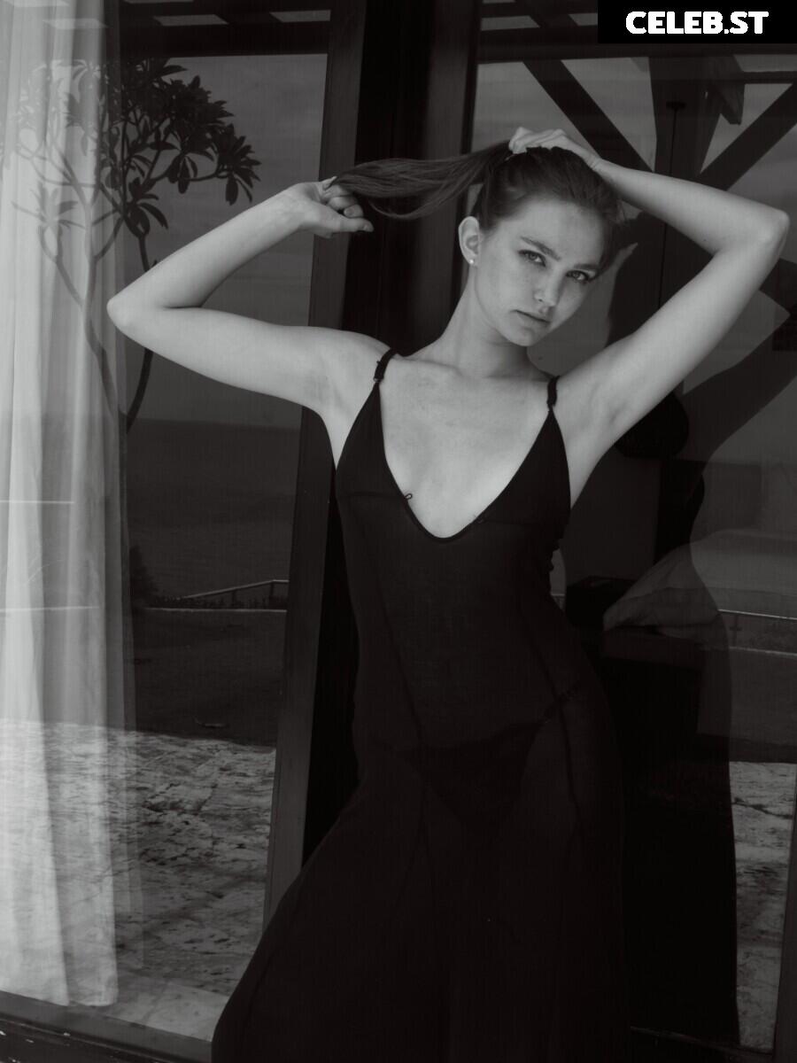 Anastasia Veretnova Image 3492523