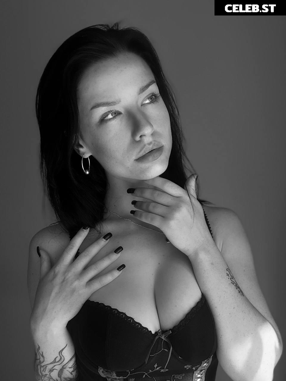 Innervus | Sun_in_a_fog | Anna Image 3492429