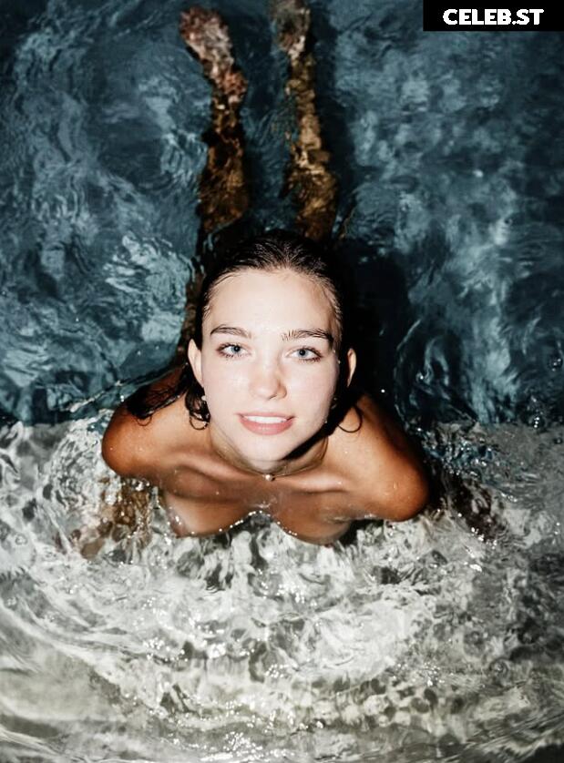 Anastasia Veretnova Image 3492374