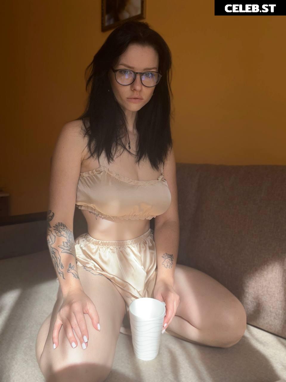 Innervus | Sun_in_a_fog | Anna Image 3493803