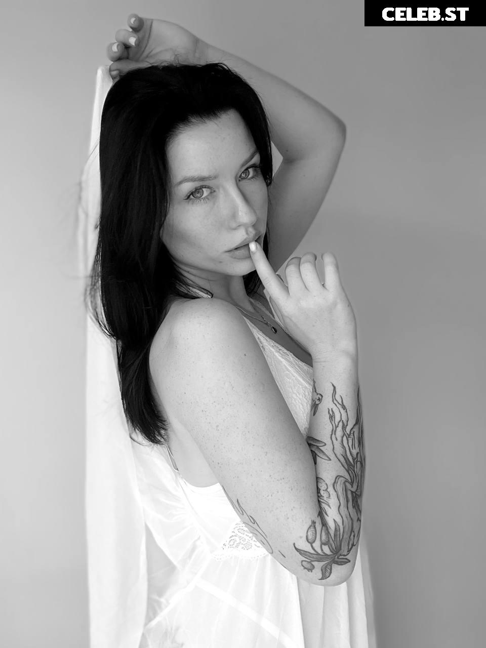 Innervus | Sun_in_a_fog | Anna Image 3493956