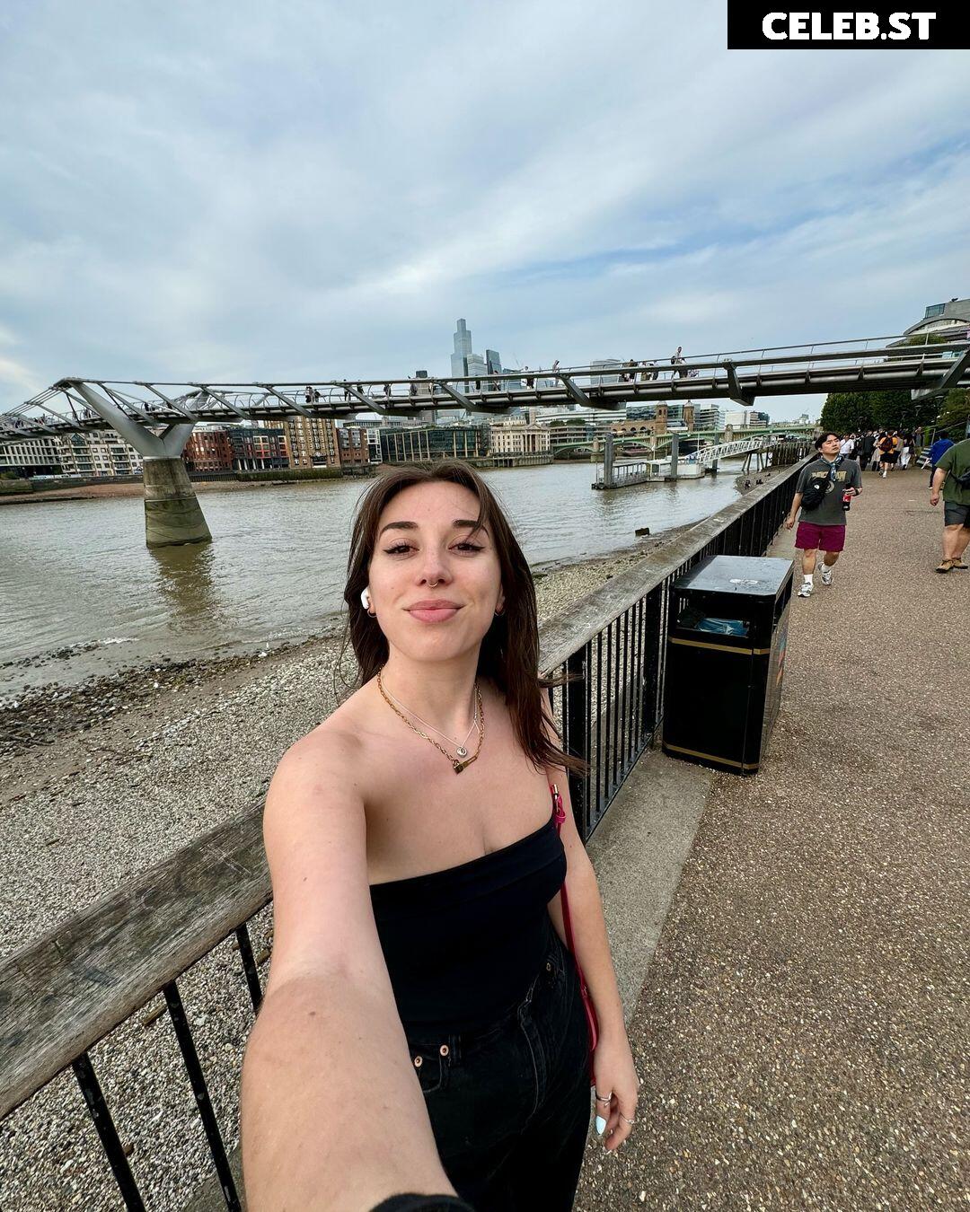 Abby boom / abbyboomofficial Image 3486407