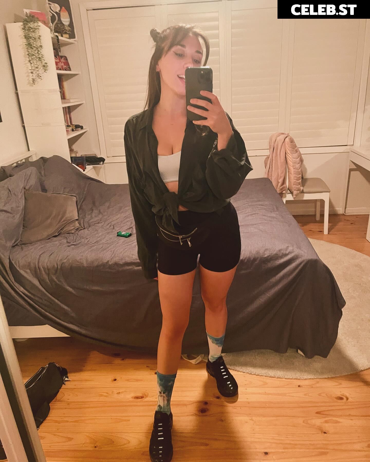 Abby boom / abbyboomofficial Image 3486200