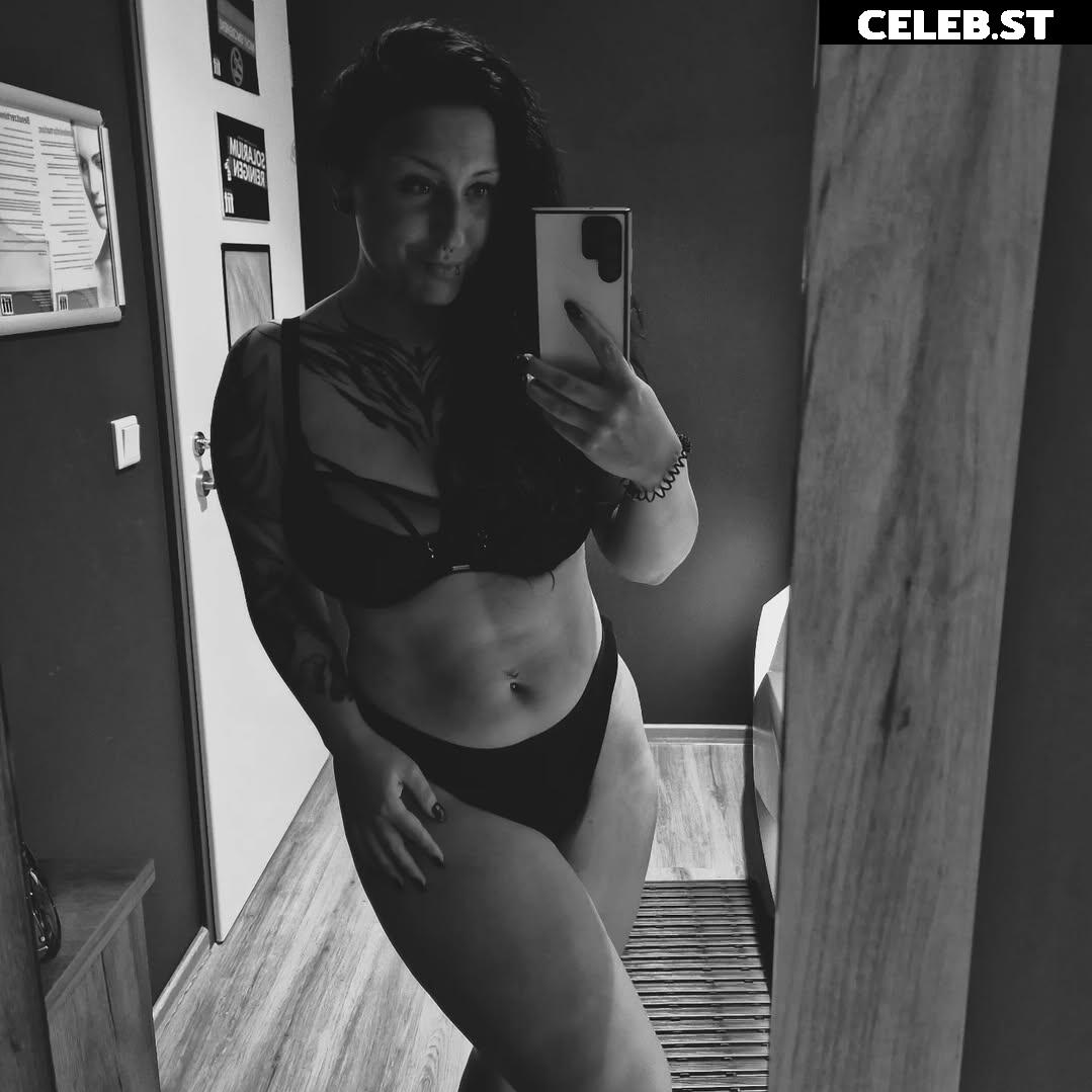 Skelli Image 3486936