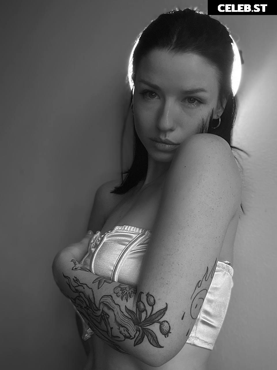 Innervus | Sun_in_a_fog | Anna Image 3489114