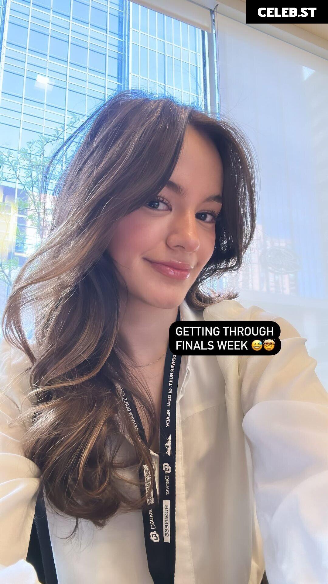 Andrea Gutiérrez (Andreagtzro) Mexican Influencer Image 3488637