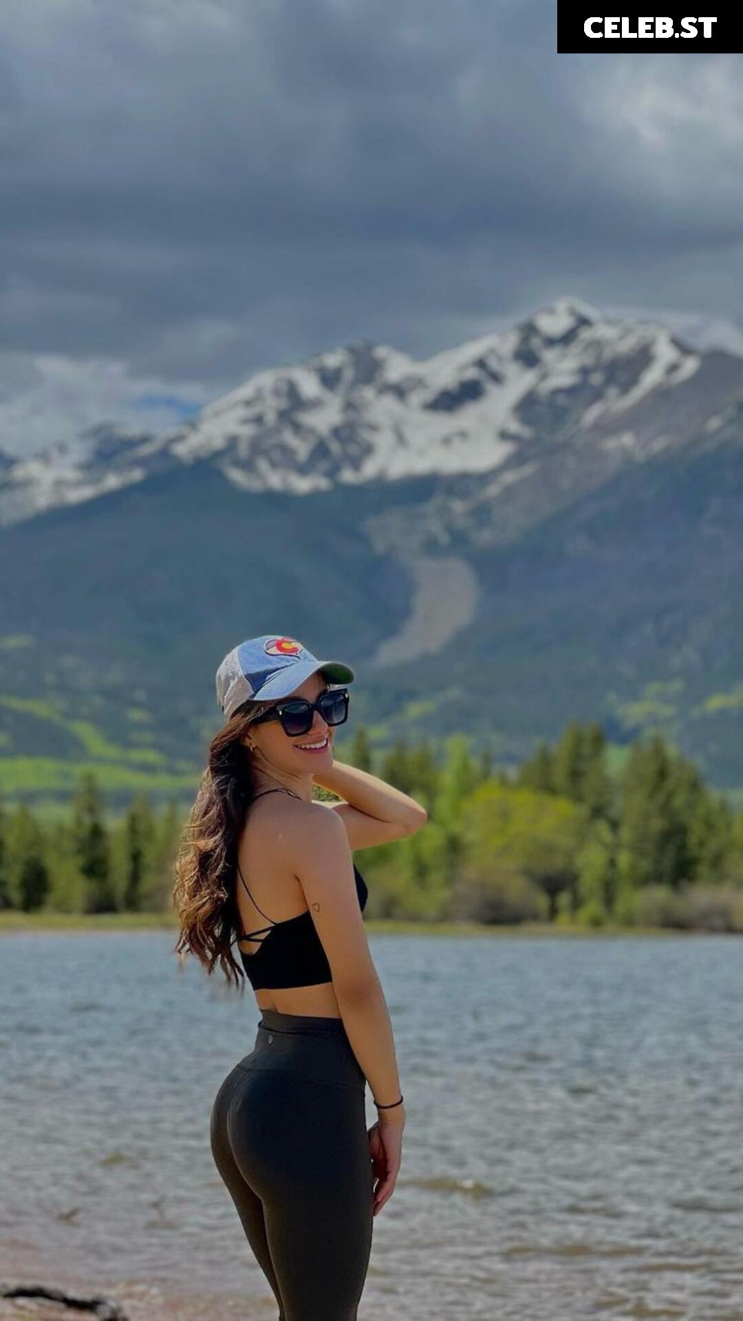 Andrea Gutiérrez (Andreagtzro) Mexican Influencer Image 3488004