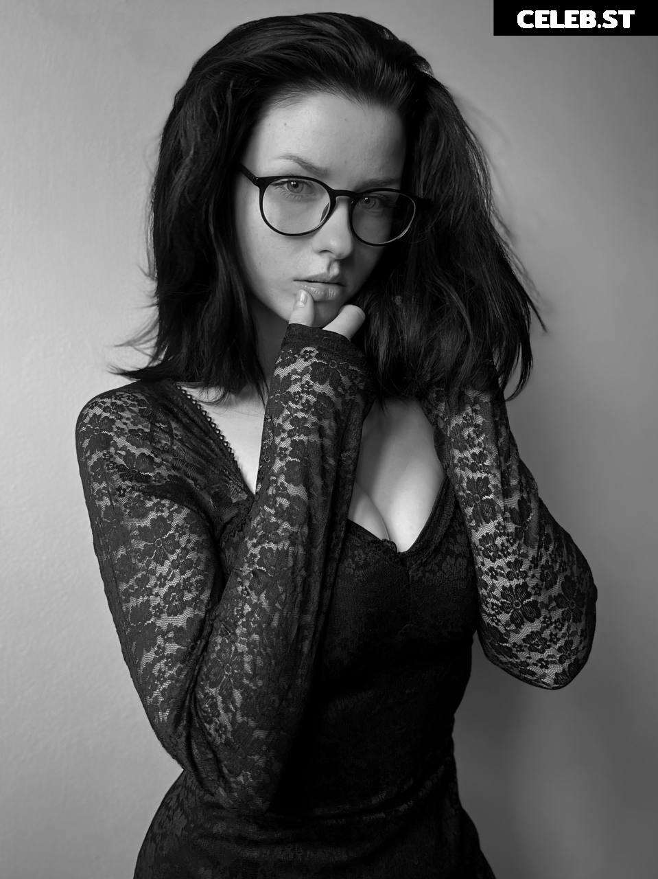Innervus | Sun_in_a_fog | Anna Image 3488987