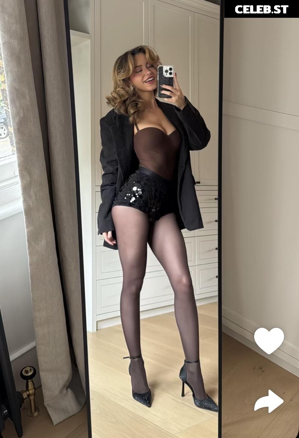 Léa Elui Image 3476492