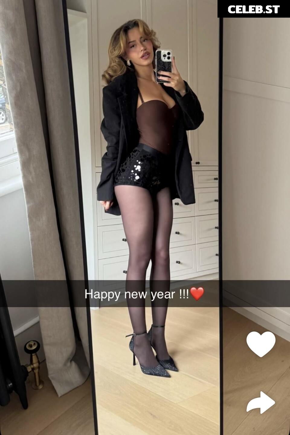 Léa Elui Image 3476480