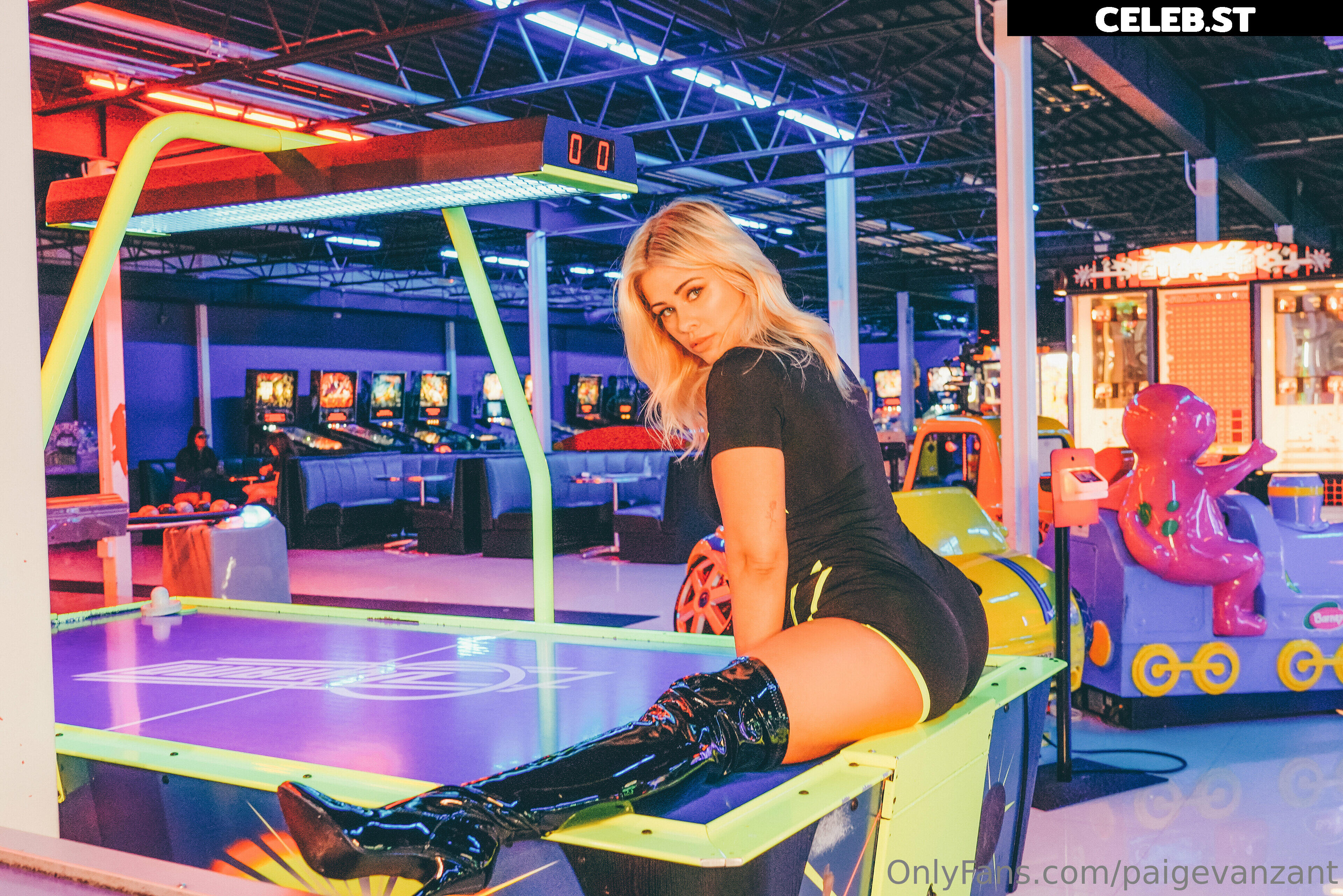 Paige Vanzant 2.0 Image 3467747