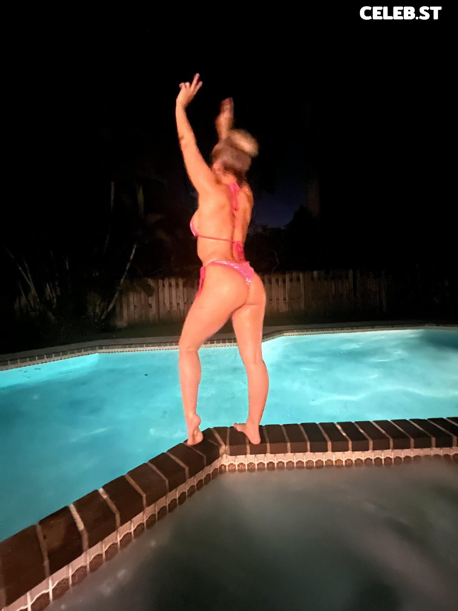 Paige Vanzant 2.0 Image 3460002