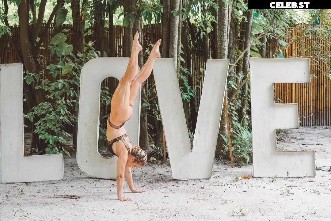 Paige Vanzant 2.0 Image 3454856