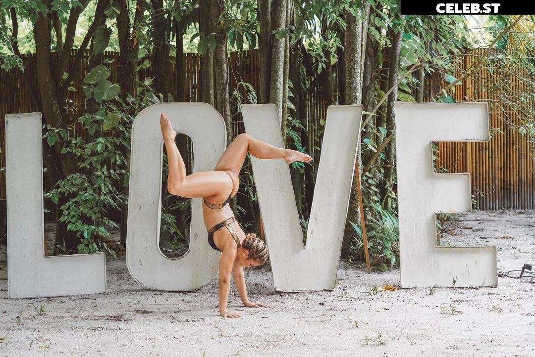 Paige Vanzant 2.0 Image 3454868