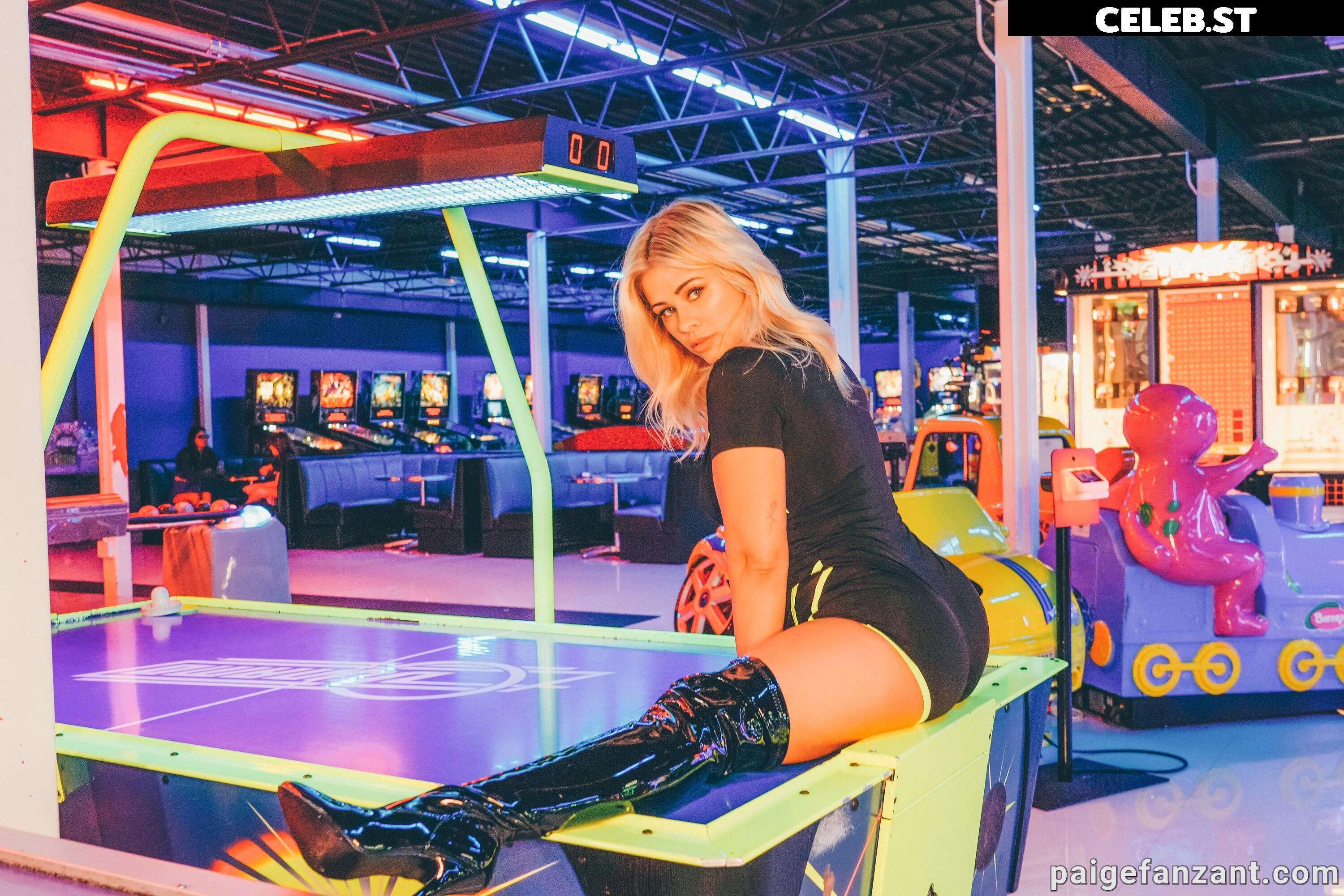 Paige Vanzant 2.0 Image 3454307