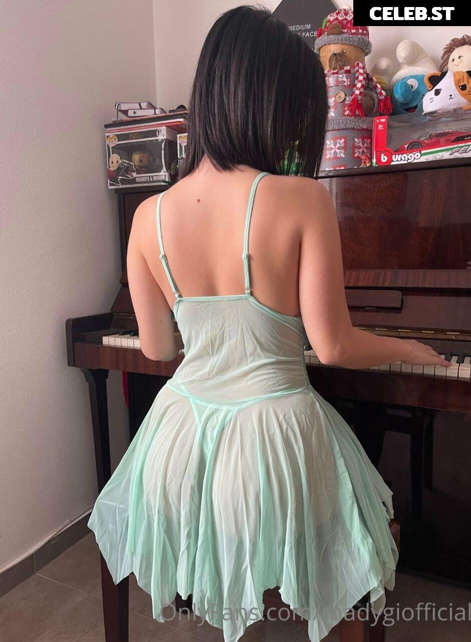 Madalina Loana Filip Image 3421507