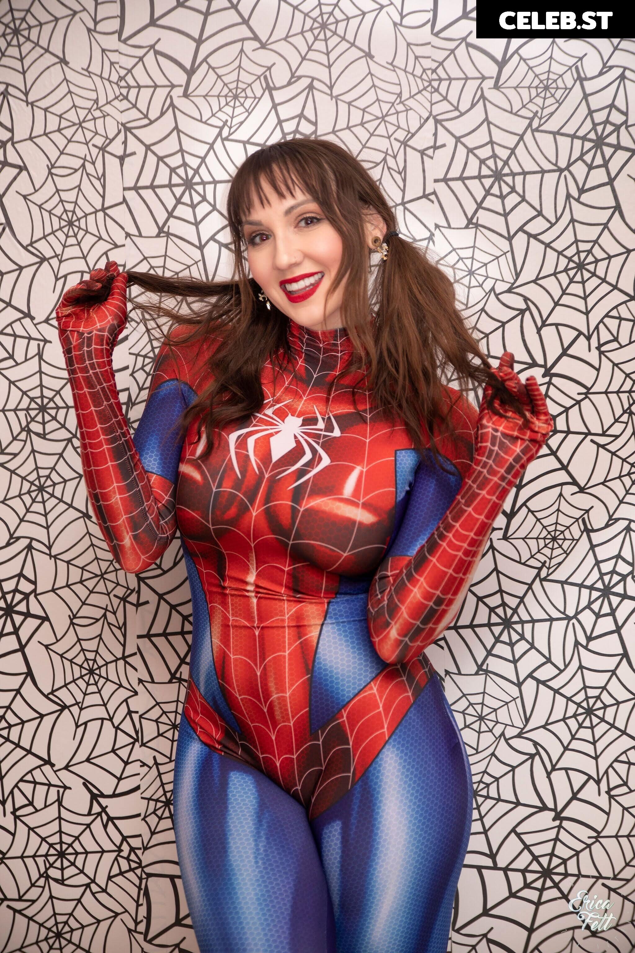 Erica Fett Image 3415723