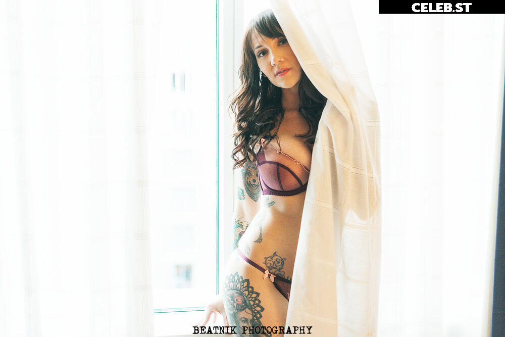 Erica Fett Image 3417719