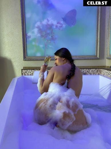 Oksana Saldyrkina Image 3411256