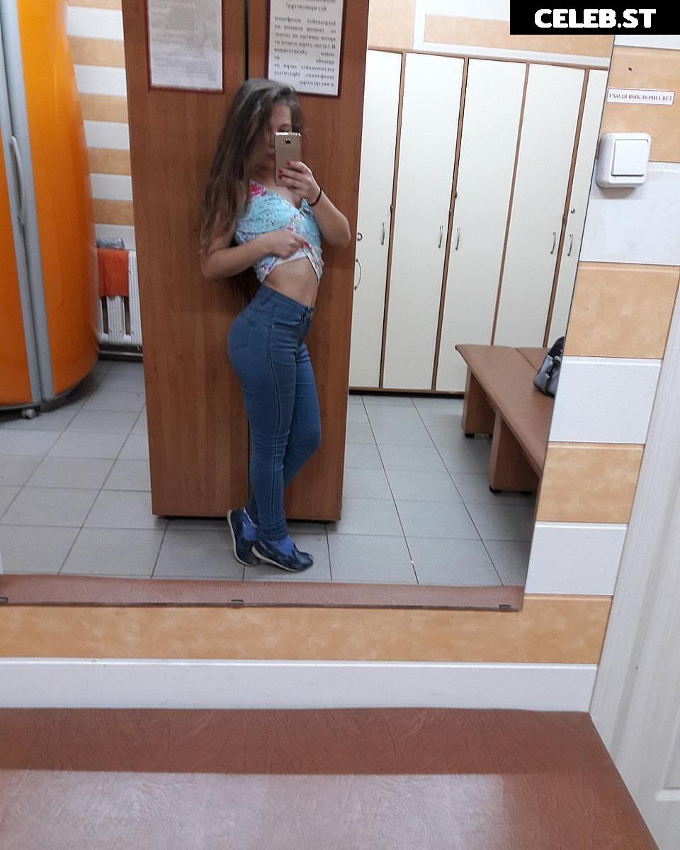 Oksana Saldyrkina Image 3410897