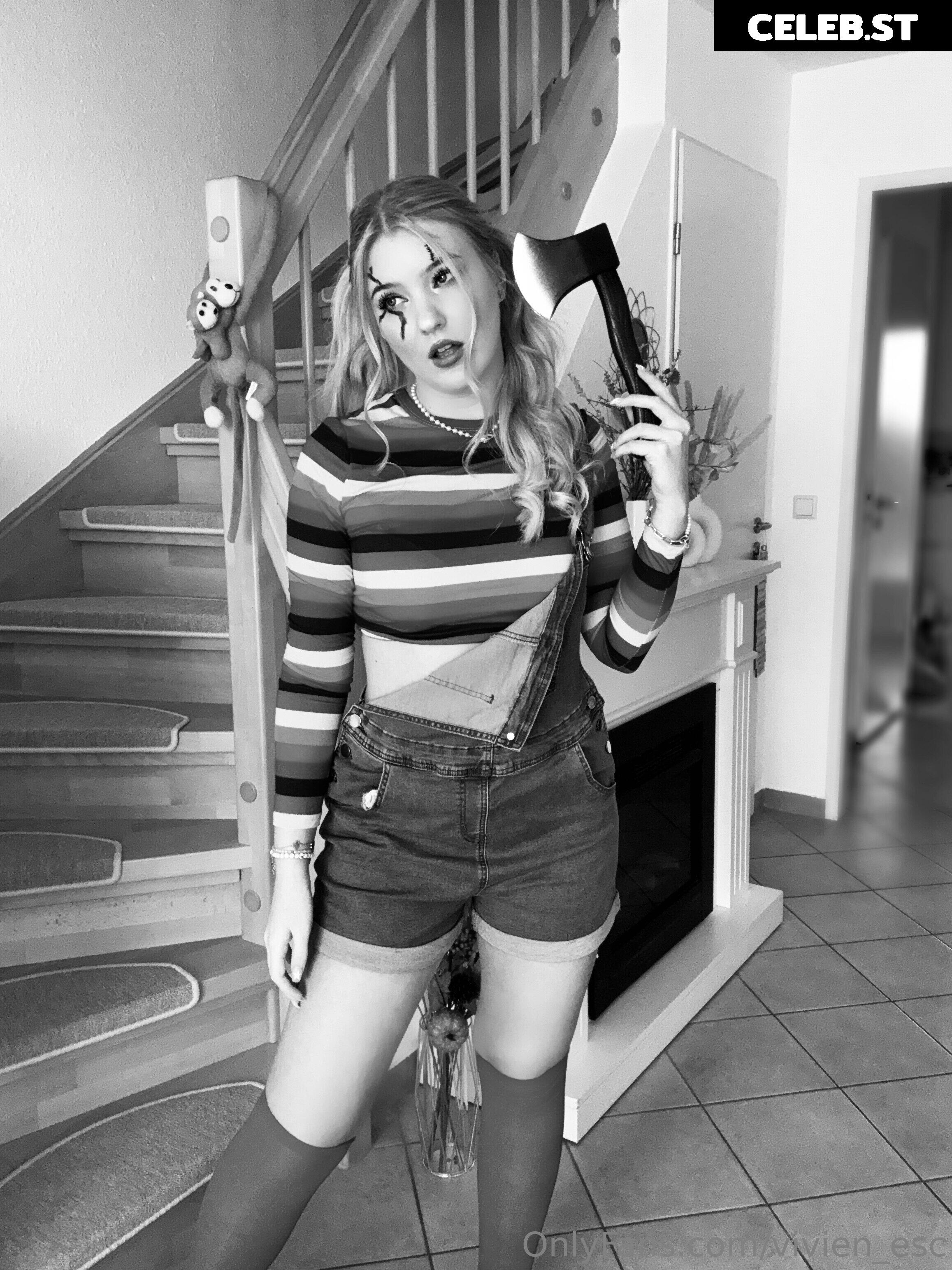 Vivien_esc Image 3407802