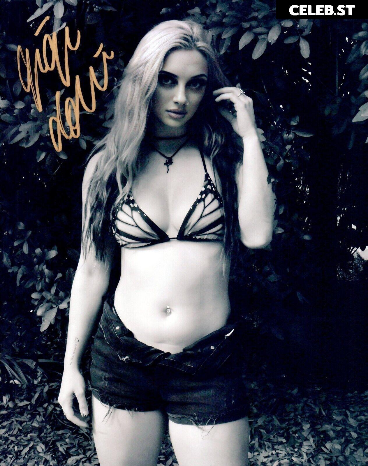 Gigi Dolin Image 3407780