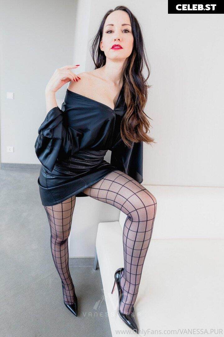 Vanessa Pur Image 3403618