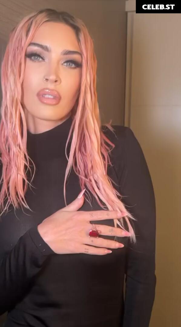 Megan Fox Image 3400886