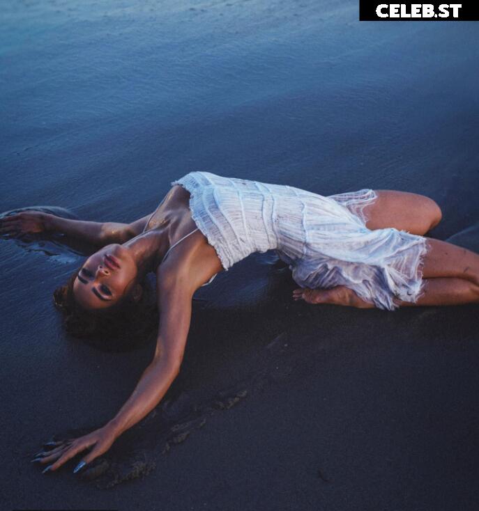 Megan Fox Image 3400239