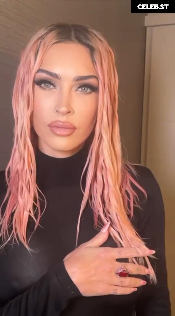 Megan Fox Image 3400988