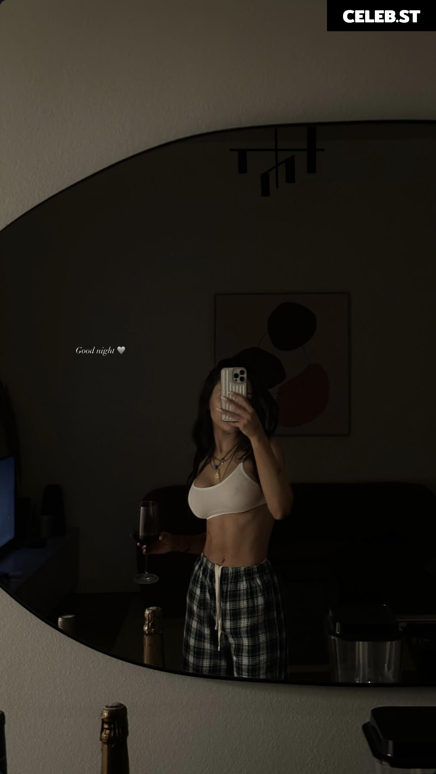 Merve Özkan Image 3408088