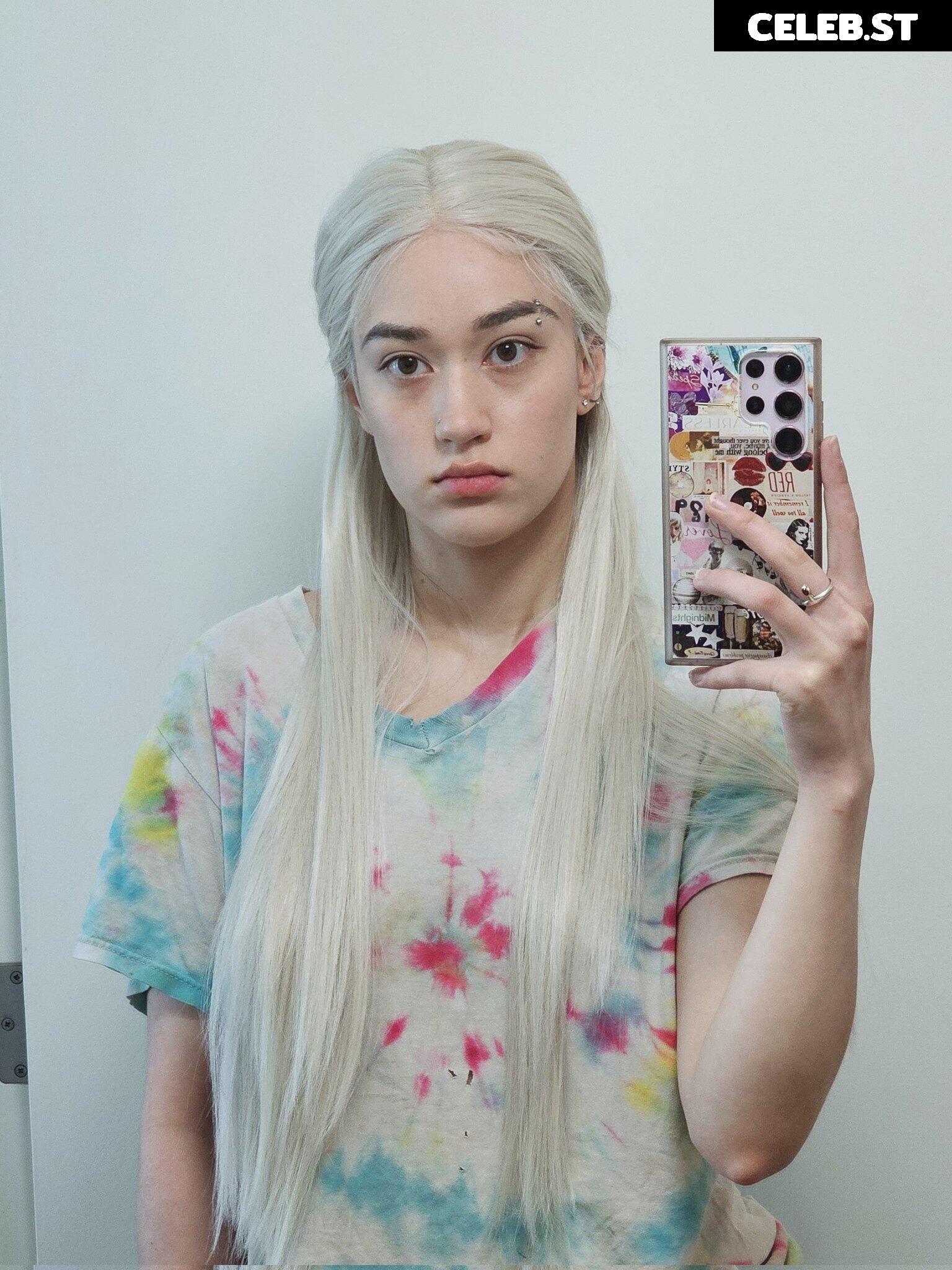 QueenTofu Image 3595344