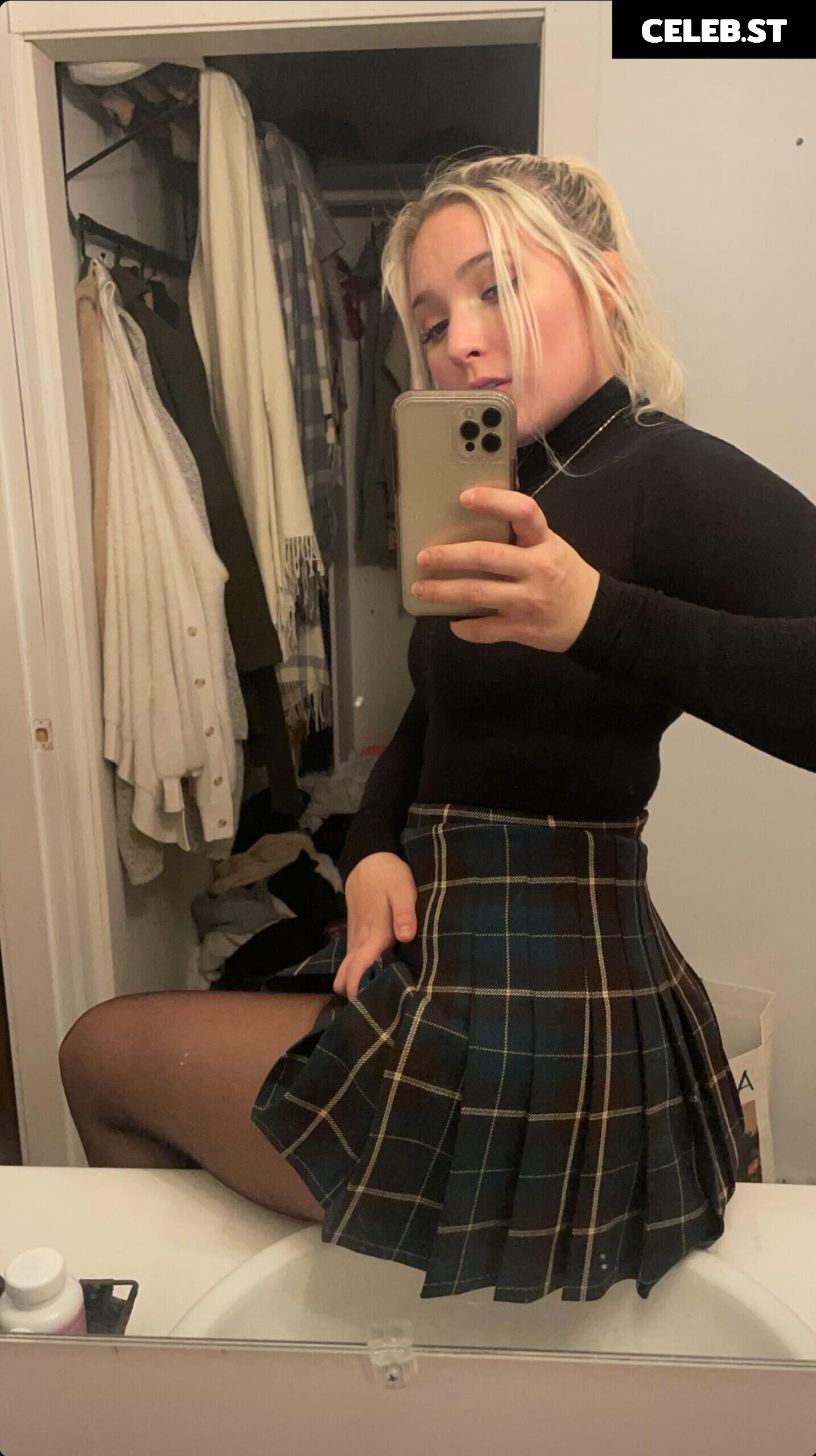 Jenna / KittyCatJenna Image 359496