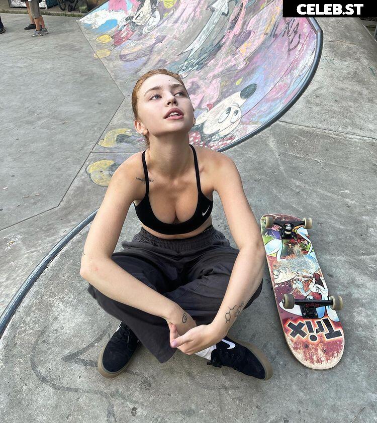 Renatarii | Renata Ri Image 3592282