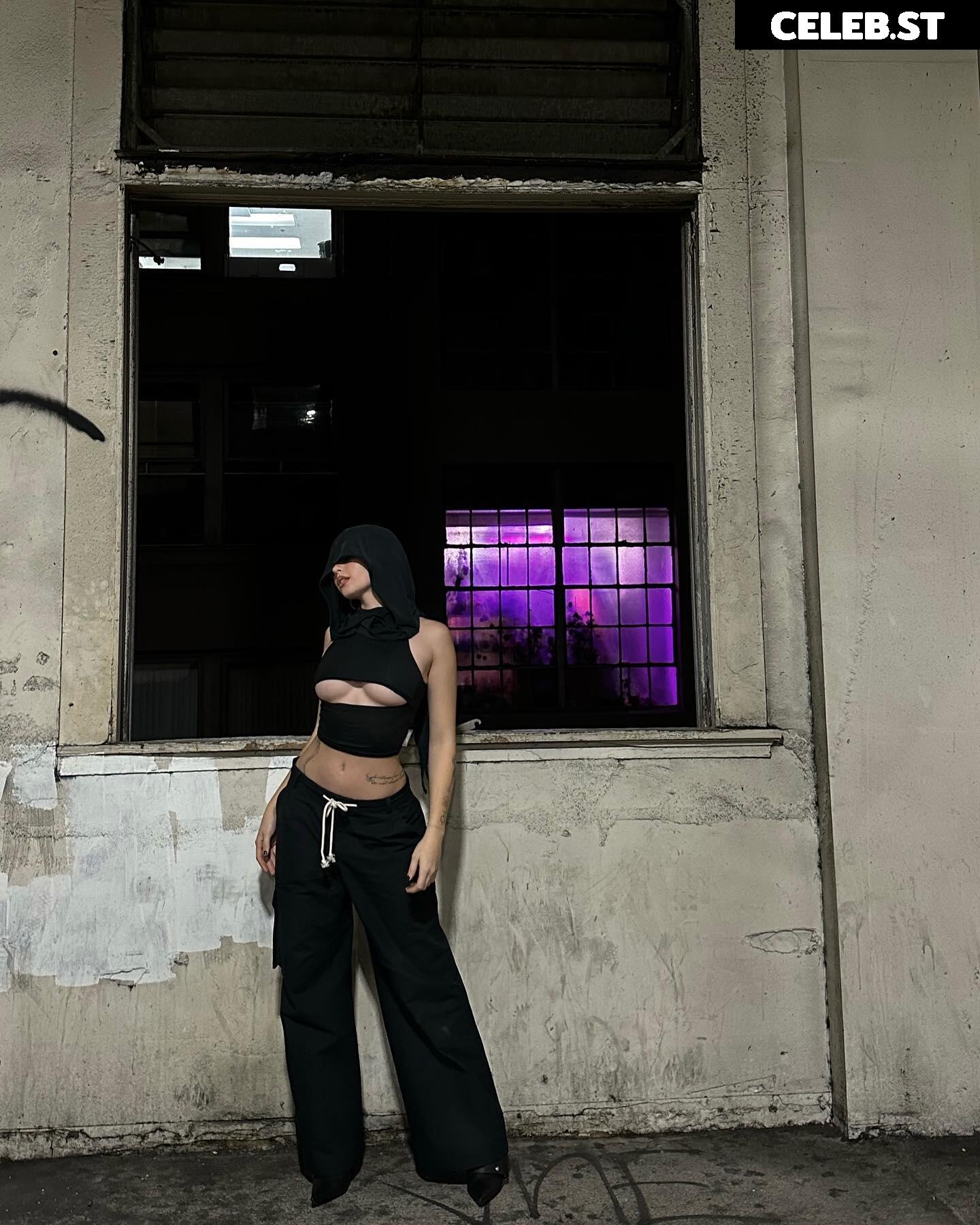 Renatarii | Renata Ri Image 3593606