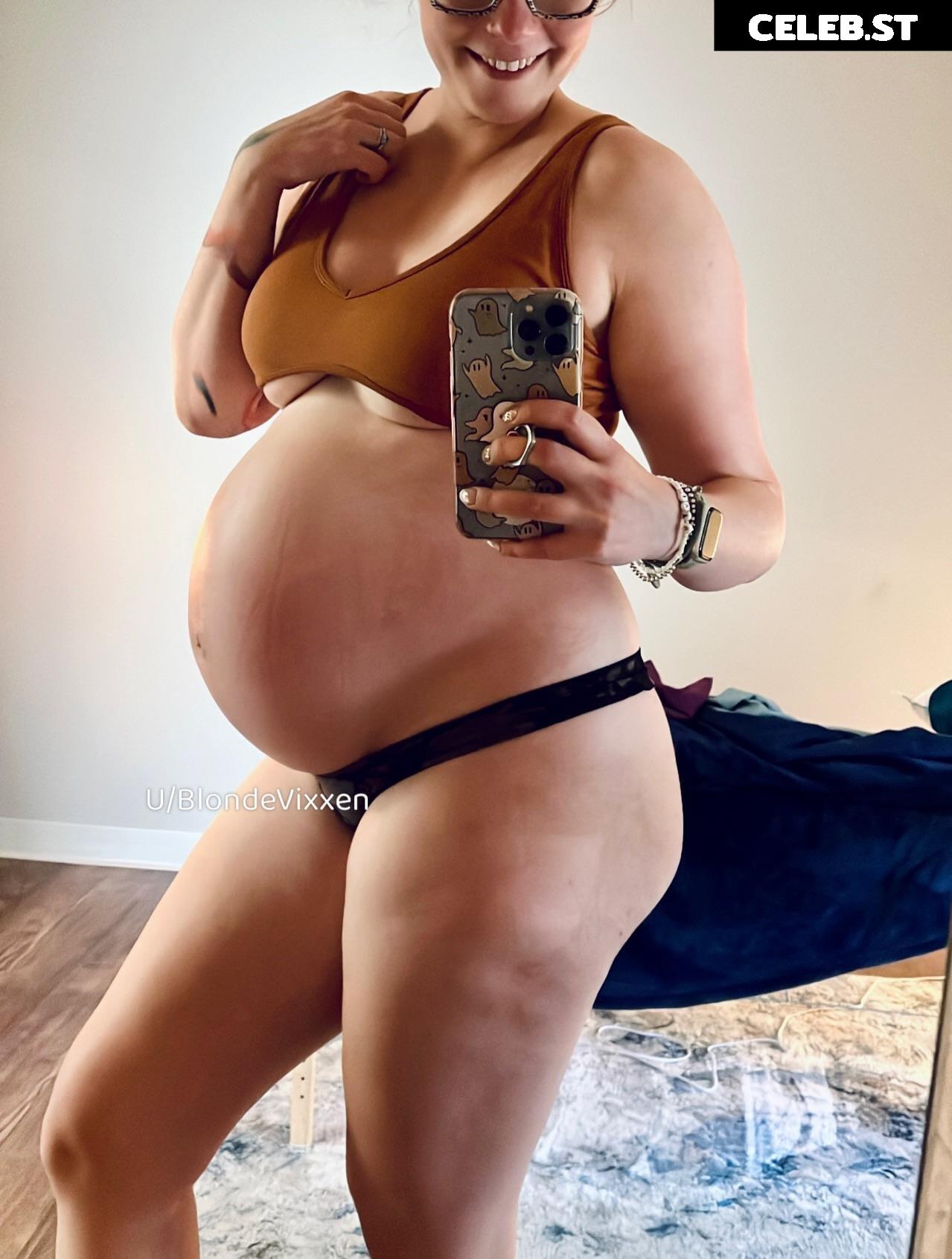 BlondeVixxen Image 3599221