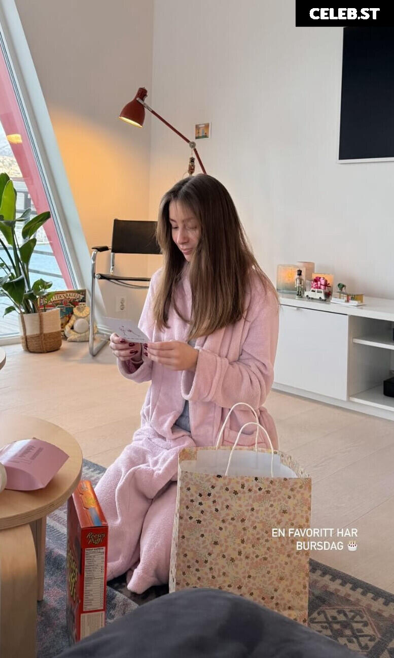 Camilla hasselgård Image 3585707