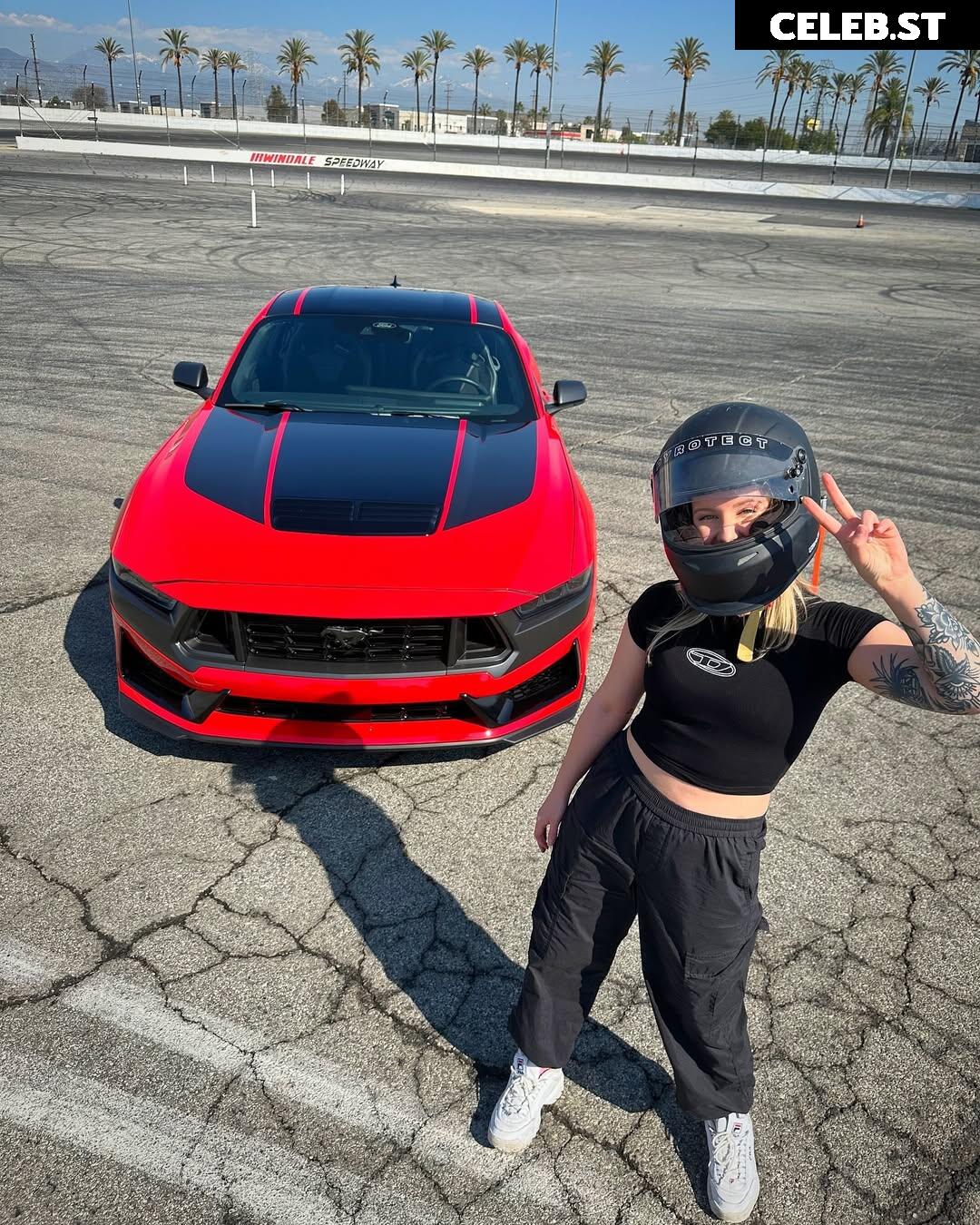 Sonja Reid aka OMGitsfirefoxx Image 3585212