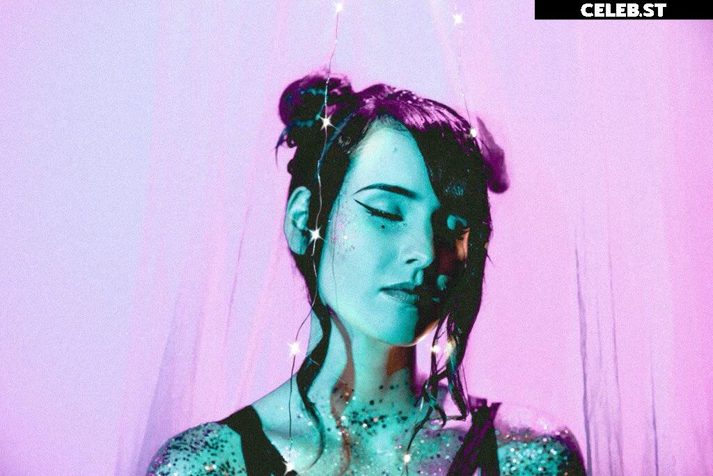 Sonja Reid aka OMGitsfirefoxx Image 3584591