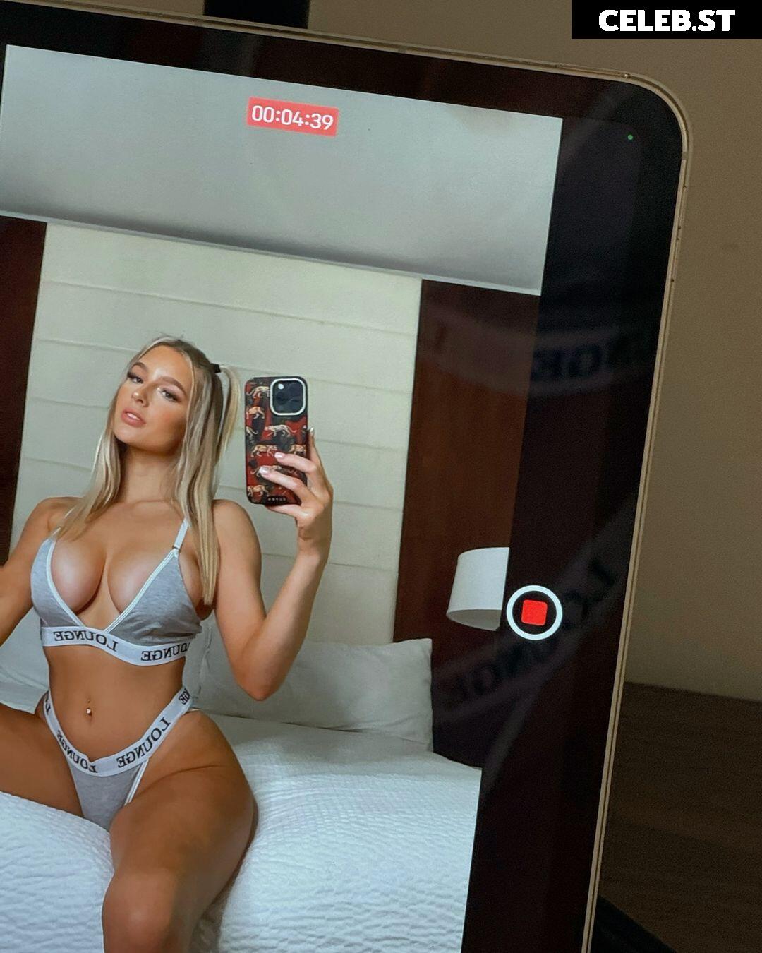 Cas Summer / csblondebombshell Image 3584531