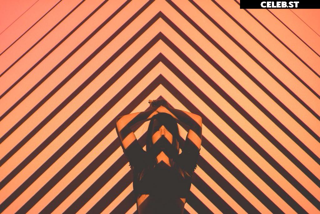 Sonja Reid aka OMGitsfirefoxx Image 3584477