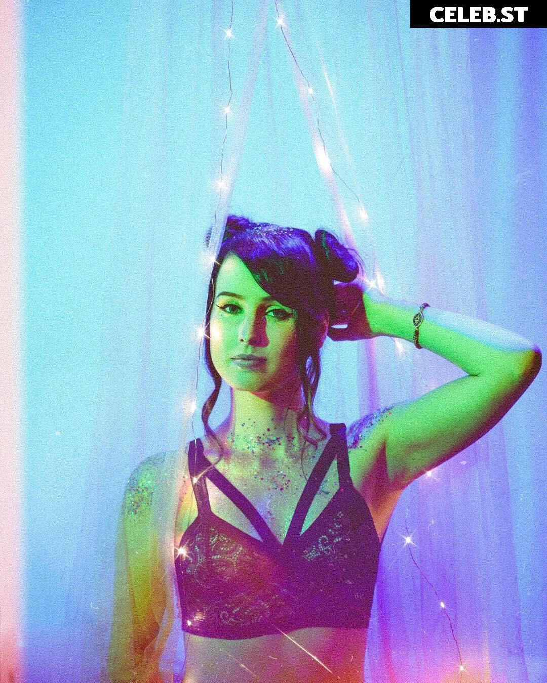 Sonja Reid aka OMGitsfirefoxx Image 3584688