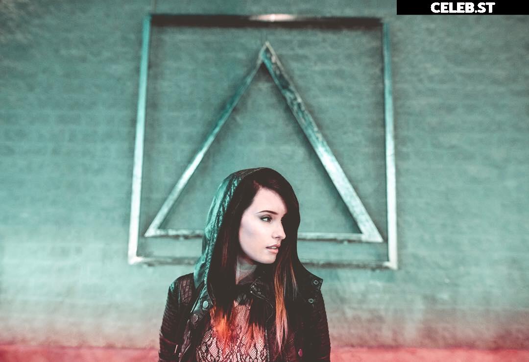 Sonja Reid aka OMGitsfirefoxx Image 3584235