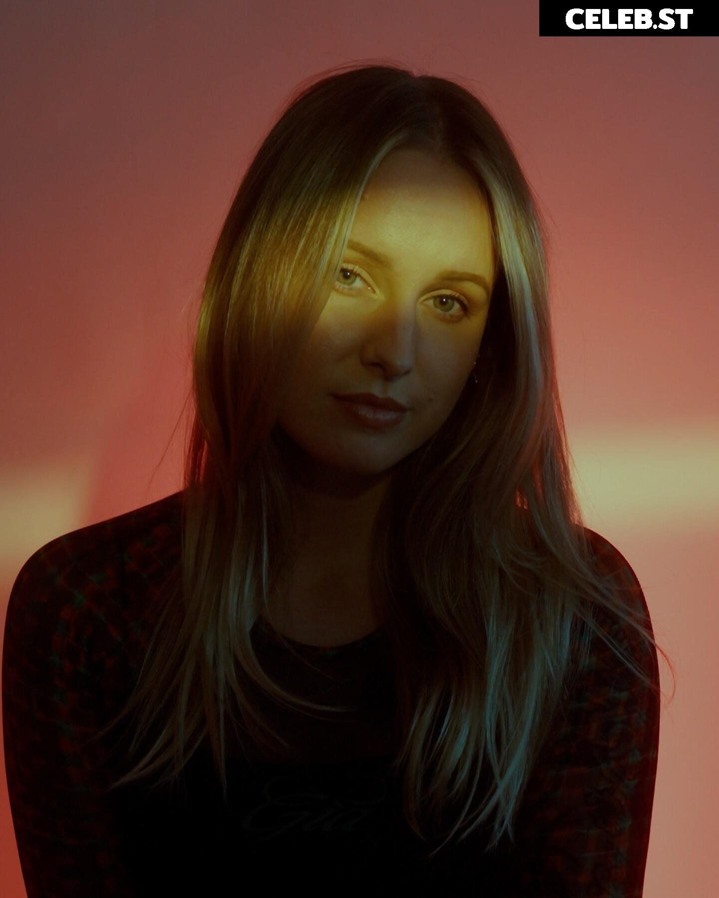 Sonja Reid aka OMGitsfirefoxx Image 3581424