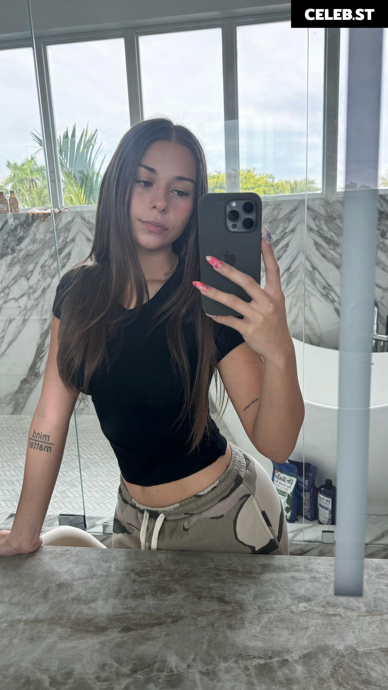 Malayaax - Sophieraiin Image 3582868